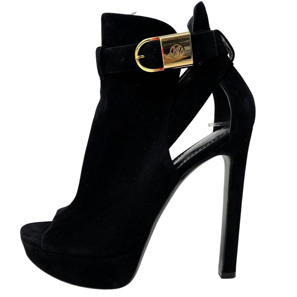 Louis Vuitton Platform Heels Boots Lock Me Black Suede Gold Buckle Logo box 37.5